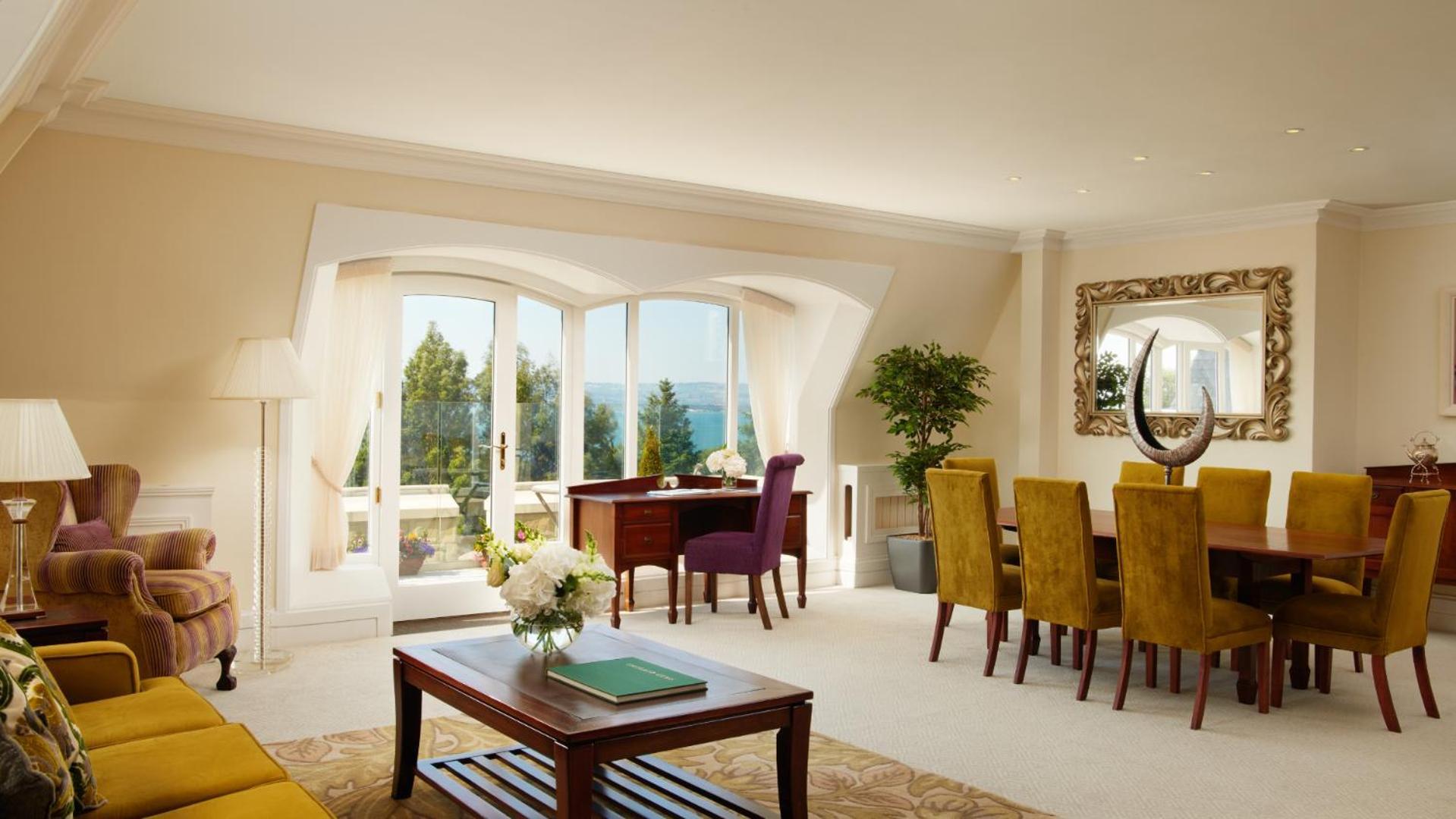 The Culloden Estate And Spa Holywood  Exterior foto Interior of a typical apartment